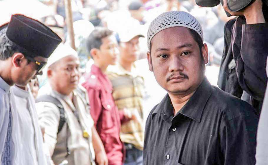 2018 Tahun ANJING TANAH, Segudang Peristiwa Heboh di TANAH AIR Ramalan KI KUSUMO