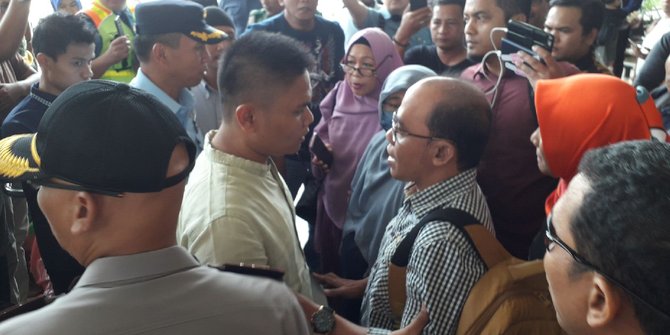 BIN Imbau Pulangkan Neno Warisman, Ketua Komisi I Nilai Bukan Kewenangan