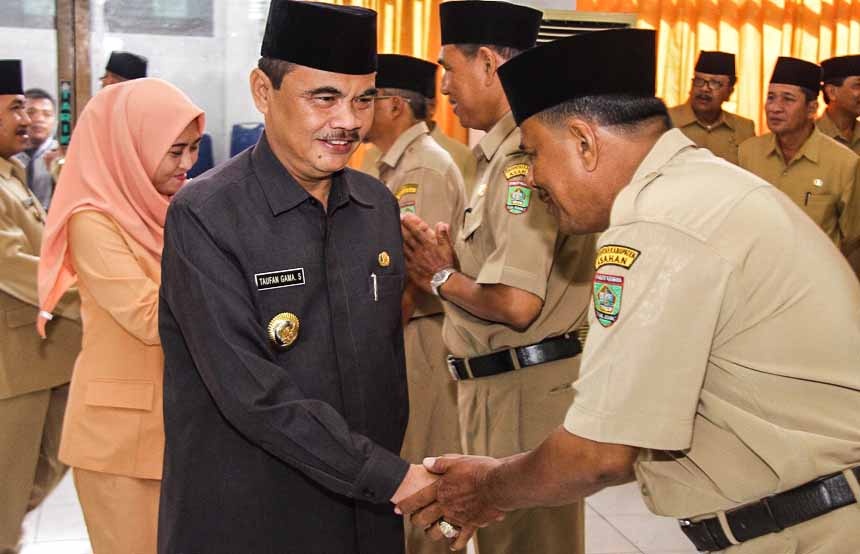 Bupati Pastikan Pemerintahan Tak Terganggu Pasca Penangkapan Sekda Asahan