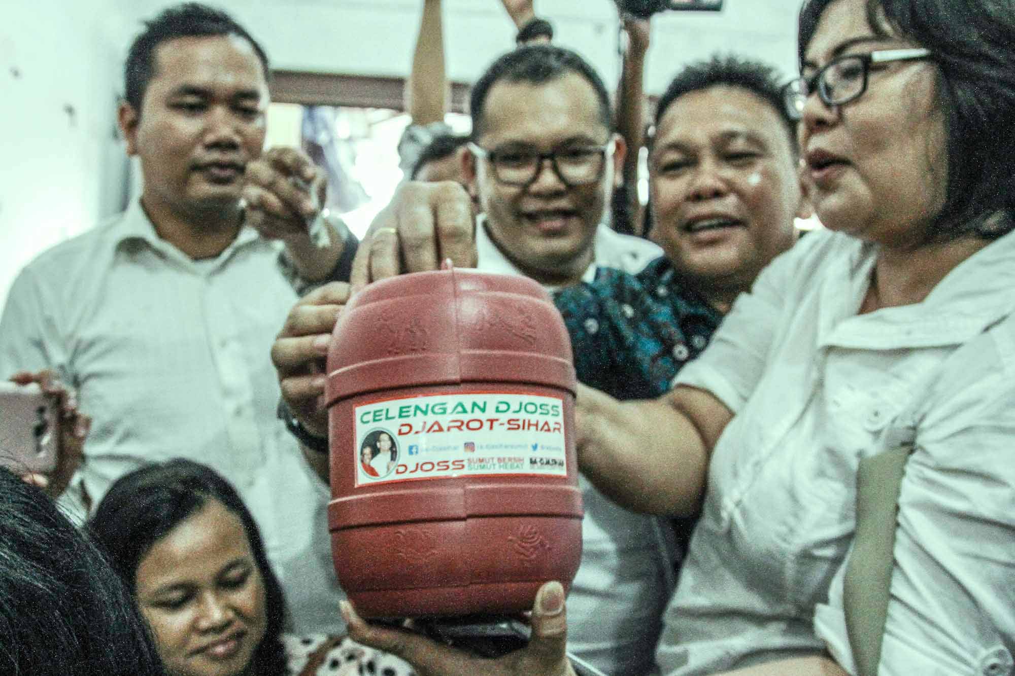 Celengan Rakyat Untuk DJOSS