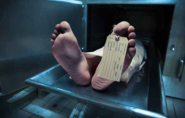 Dosen Perguruan Tinggi di Medan Tewas di Dalam Mobil, Polisi Duga Ini Sebabnya…