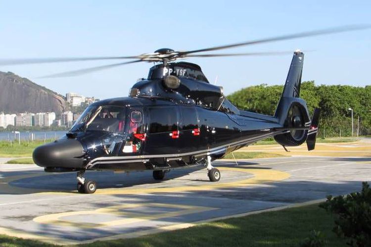 Enam Tewas Satu Hilang Saat Helikopter Jatuh di Laut Arab