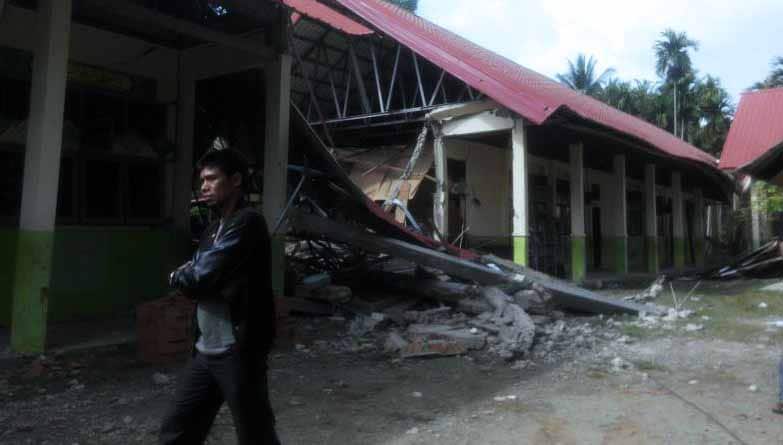 Gedung Jadi Puing, 58 Orang Tewas Diguncang Gempa 8,1 Skala Richter