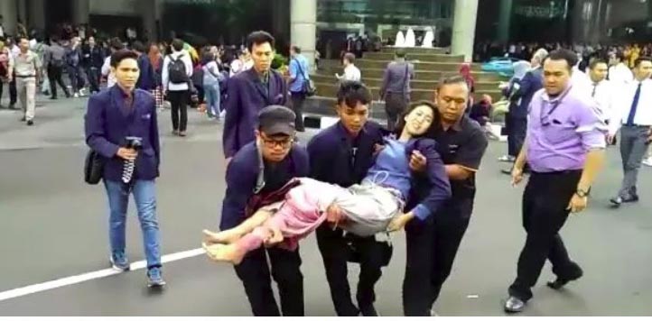 Kesaksian SHEILA, Mahasiswa Korban Selasar Gedung BEI Roboh