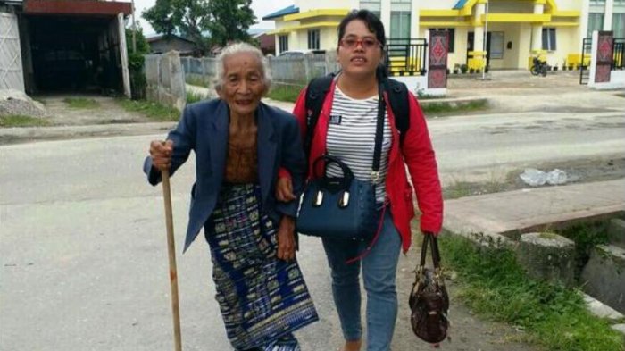 Nenek 92 Tahun Menangis Dengar Pembacaan Vonis Karena Tebang Pohon di Balige