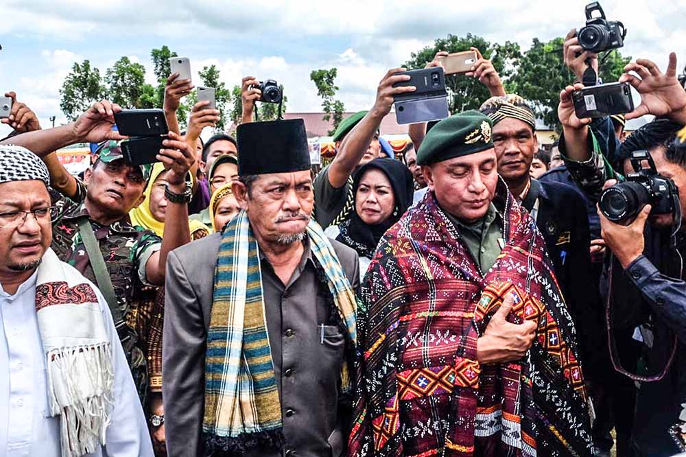 Pangkostrad Inisiasi Pembangunan Jalan Penghubung Kabupaten Madina dan Palas