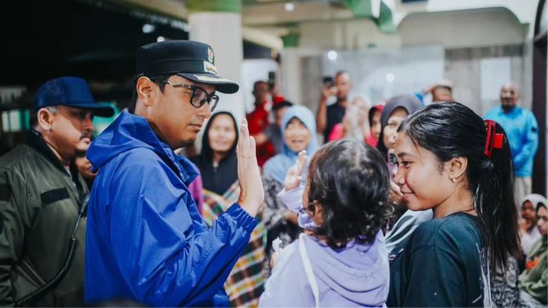 Pelayanan Bukan Rutinitas, RICO WAAS Dorong Aparatur Pemko Medan Lebih Profesional
