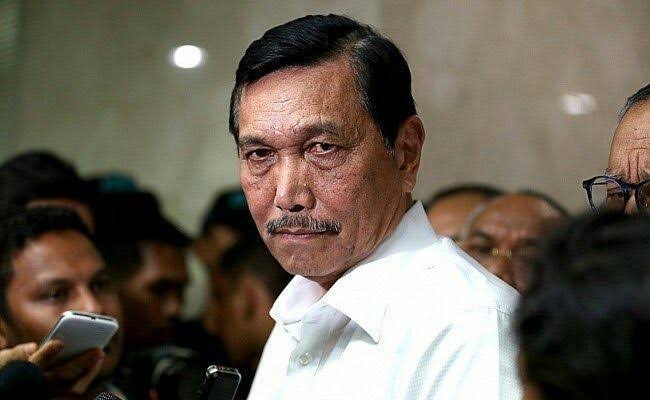 Penerima tak Tepat Sasaran, LUHUT Bongkar Borok Penyaluran Bansos Rp500 Triliun di Era JOKOWI