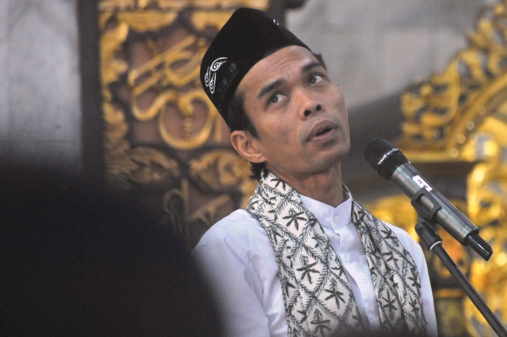 Saat USTAD ABDUL SOMAD Apresiasi Bupati TAPANULI SELATAN