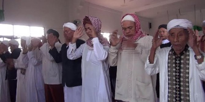 Sejak Kemarin Jemaah Naqsabandiyah Sudah Berpuasa