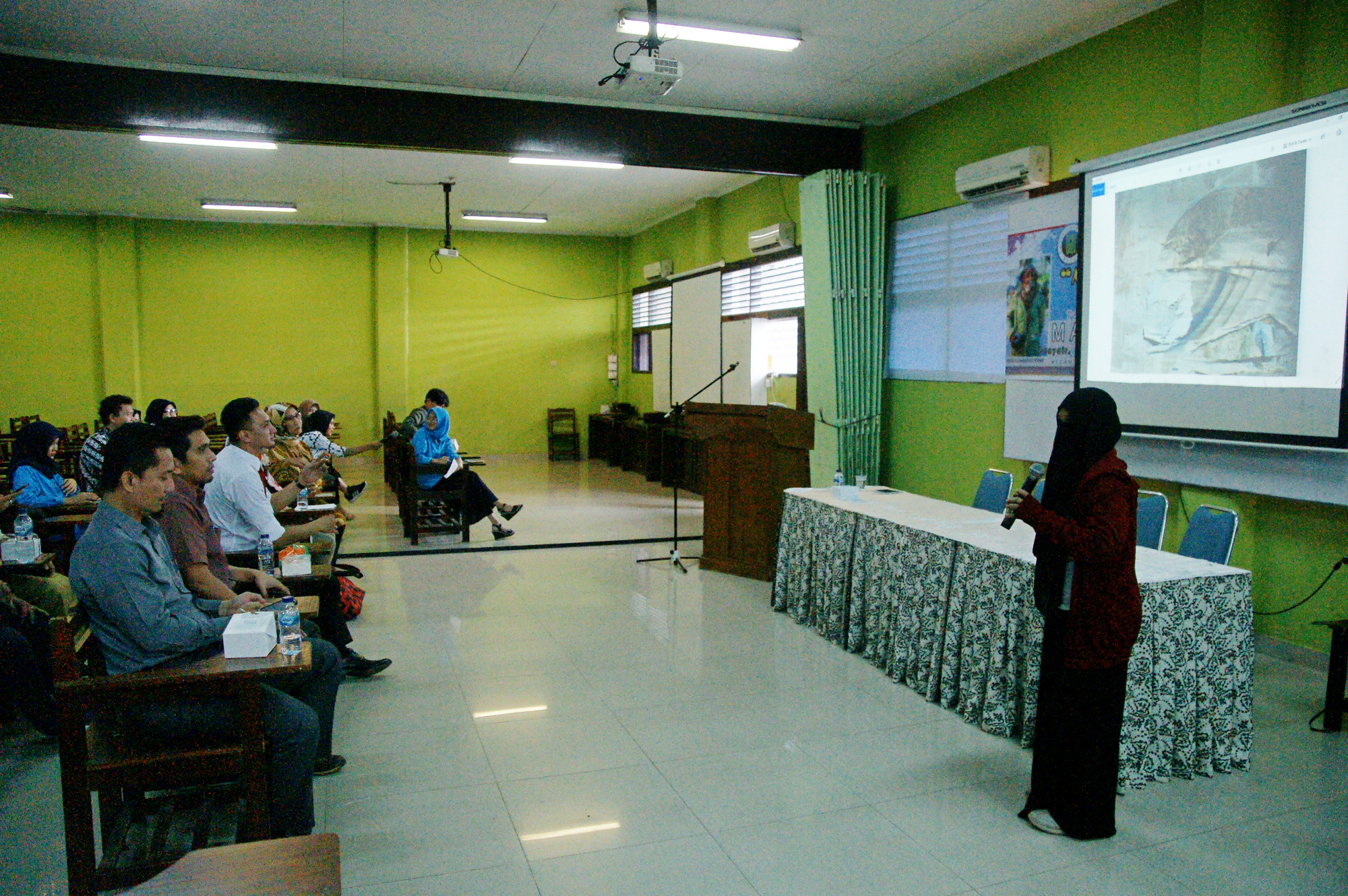Seniman Indonesia bukan Kaleng-kaleng
