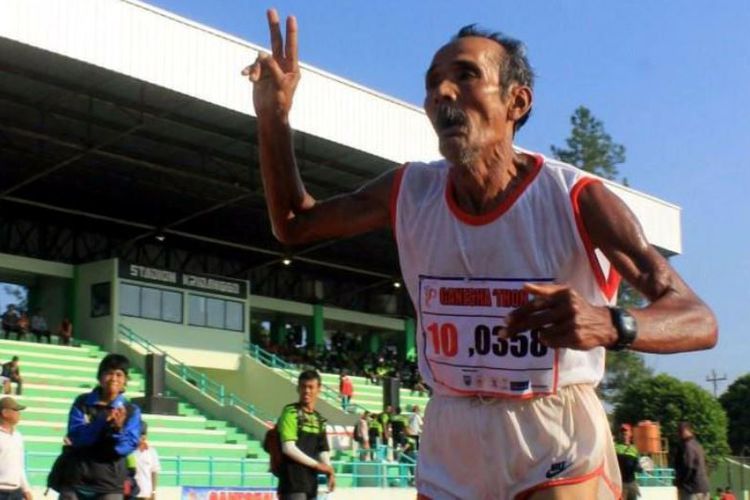Wakili Indonesia, Tukang Becak Berusia 82 Tahun Ikut Lomba Lari di Cile